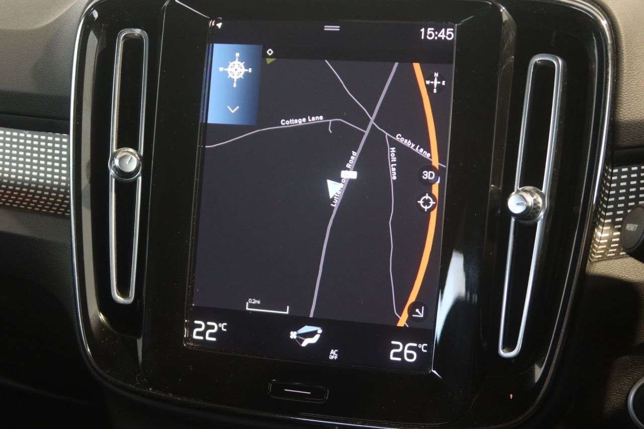 2021 VOLVO XC40 2021 VOLVO XC40