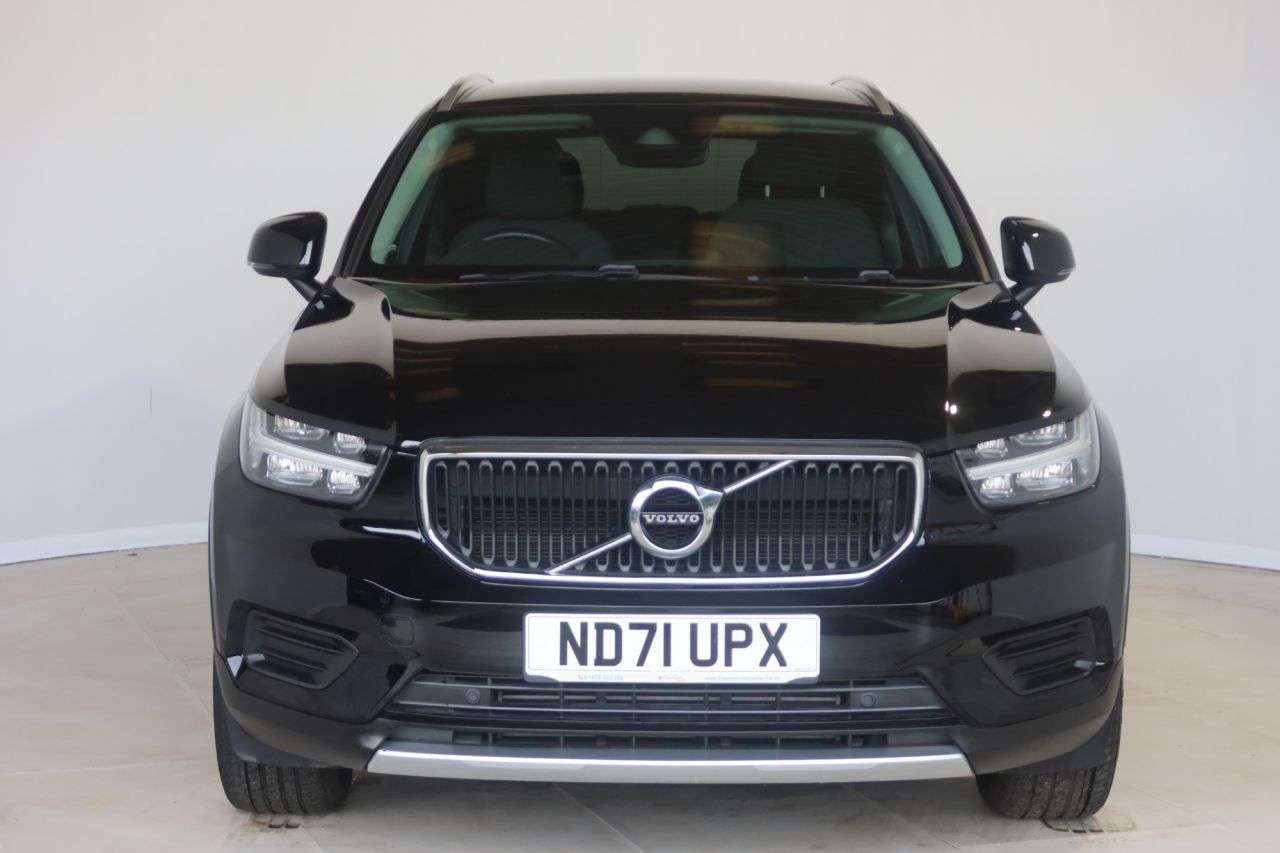 2021 VOLVO XC40 2021 VOLVO XC40