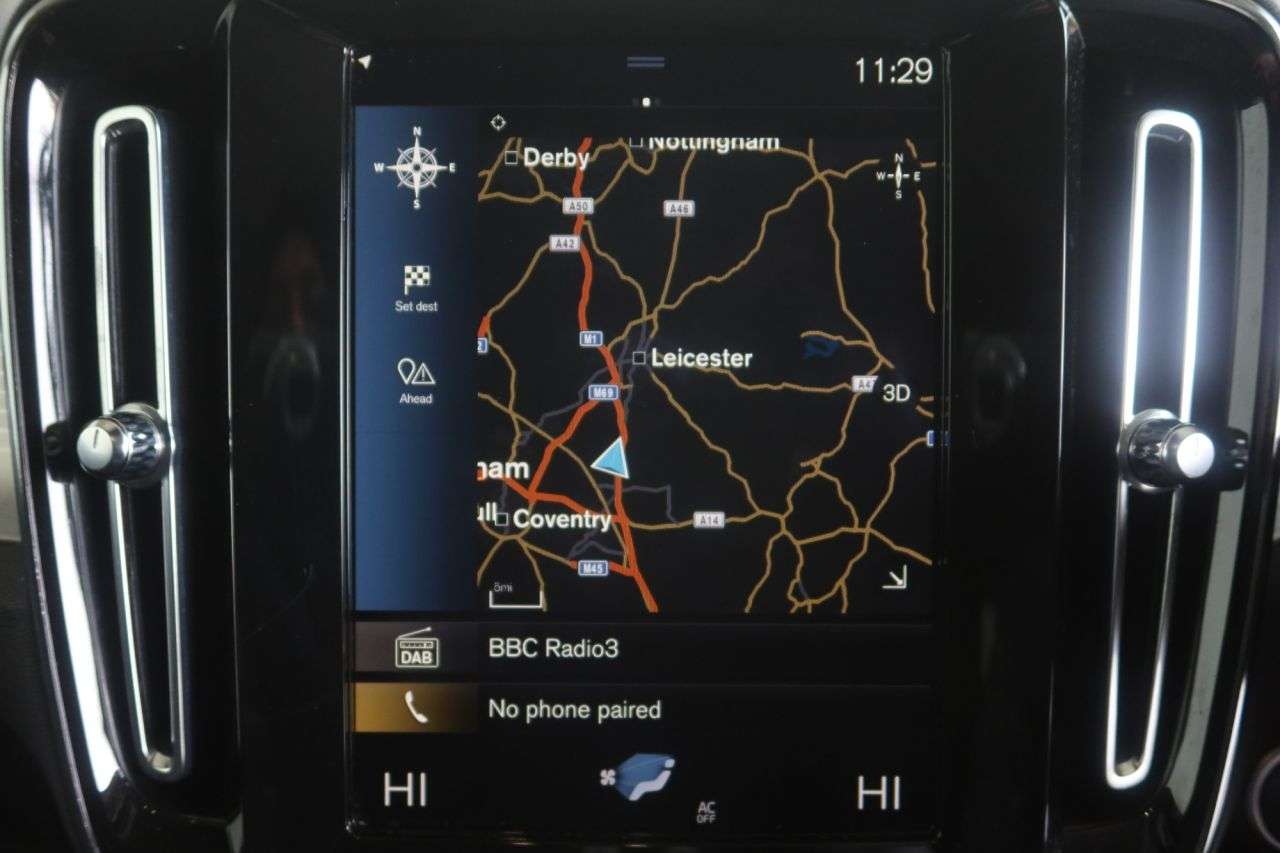 2021 VOLVO XC40 2021 VOLVO XC40