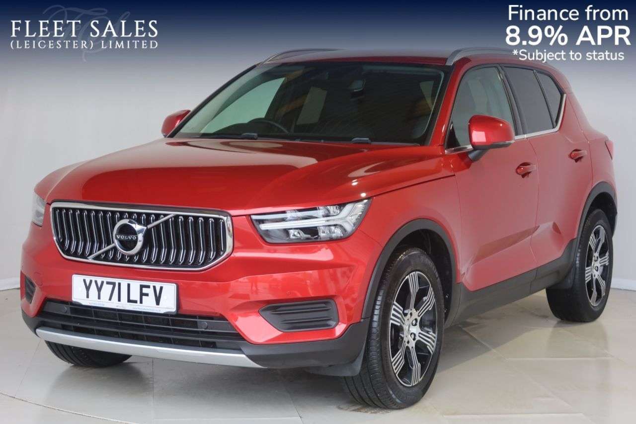 A 2021 VOLVO XC40 2.0 B4 MHEV Inscription SUV 5dr Petrol Hybrid Auto AWD Euro 6 (s/s) (197 ps A 2021 VOLVO XC40 2.0 B4 MHEV Inscription SUV 5dr Petrol Hybrid Auto AWD Euro 6 (s/s) (197 ps