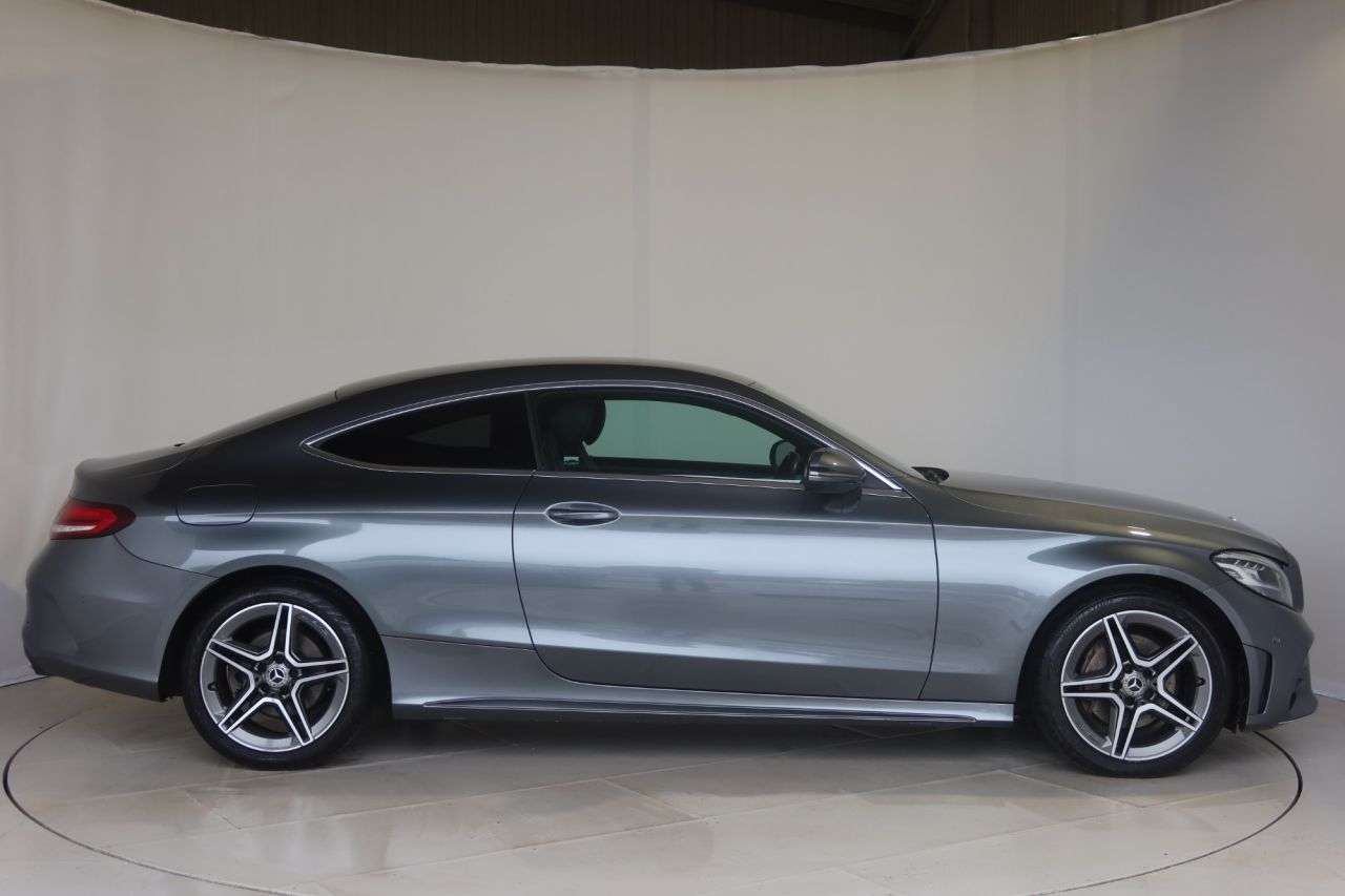 A 2020 MERCEDES-BENZ C-CLASS 2.0 C220d AMG Line Coupe 2dr Diesel G-Tronic+ Euro 6 (s/s) (194 ps) HEATED A 2020 MERCEDES-BENZ C-CLASS 2.0 C220d AMG Line Coupe 2dr Diesel G-Tronic+ Euro 6 (s/s) (194 ps) HEATED