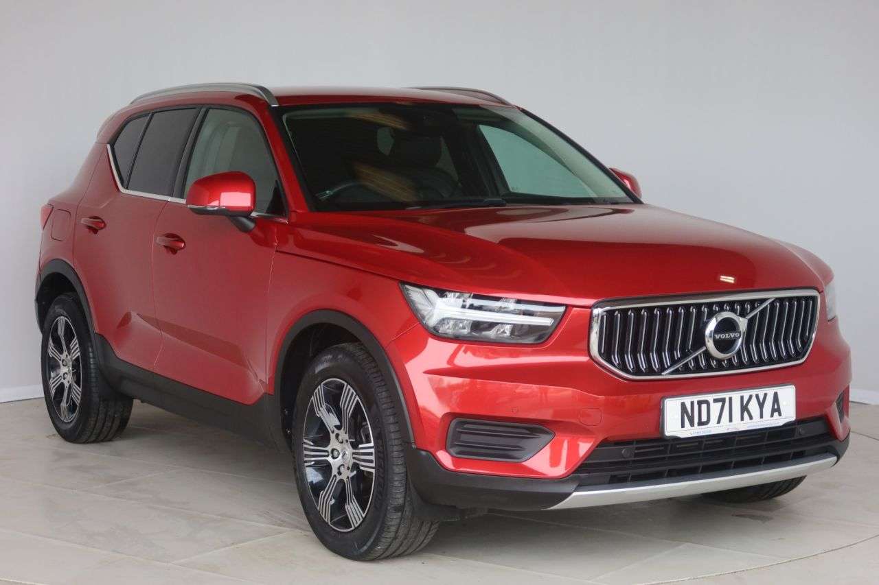 2021 VOLVO XC40 2021 VOLVO XC40