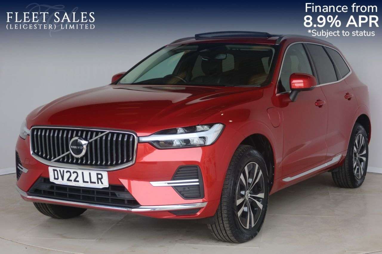 A 2022 VOLVO XC60 2.0h T6 Recharge 18.8kWh Inscription Expression SUV 5dr Petrol Plug-in Hybr A 2022 VOLVO XC60 2.0h T6 Recharge 18.8kWh Inscription Expression SUV 5dr Petrol Plug-in Hybr