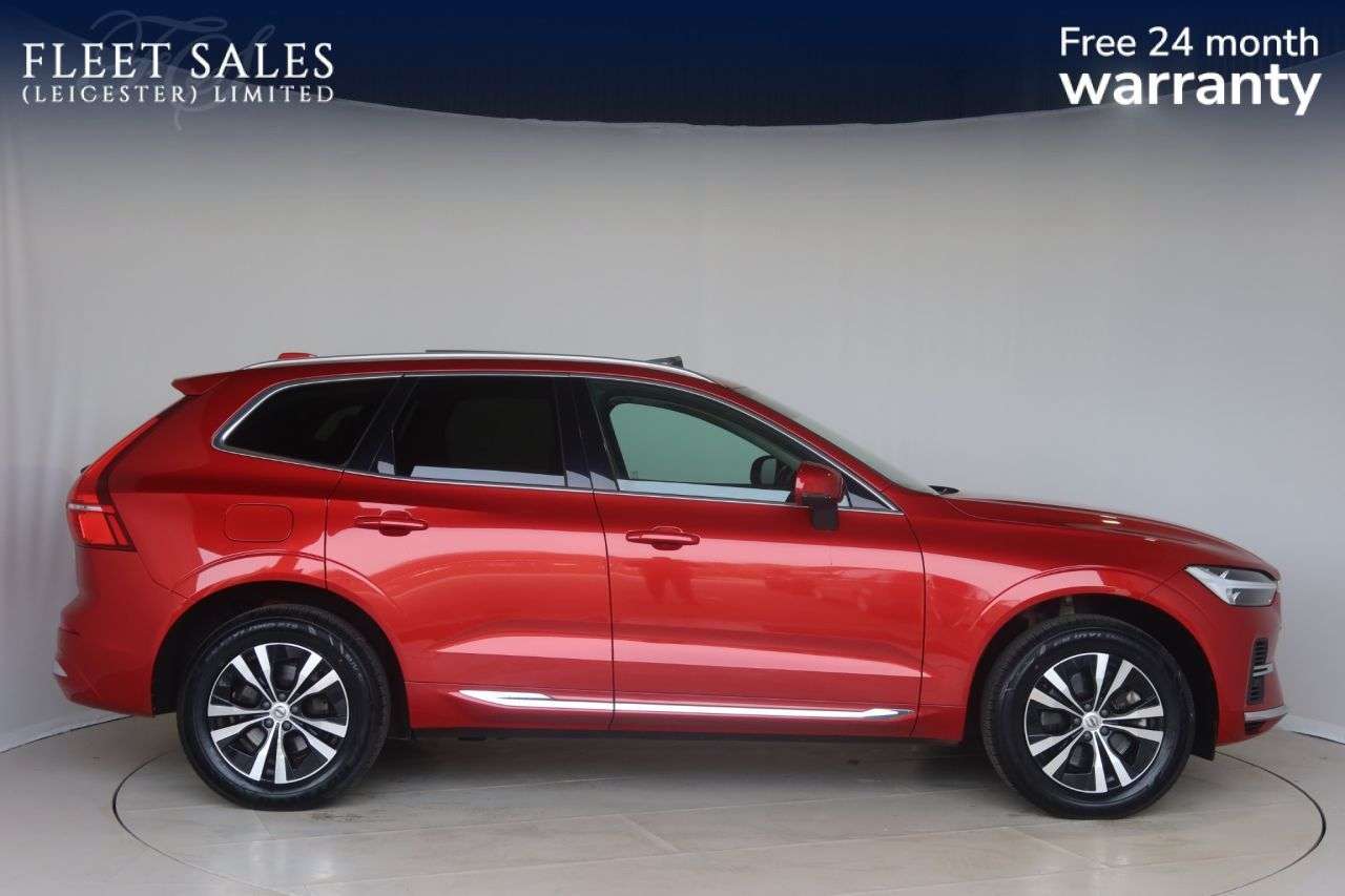 A 2022 VOLVO XC60 2.0h T6 Recharge 18.8kWh Inscription Expression SUV 5dr Petrol Plug-in Hybr A 2022 VOLVO XC60 2.0h T6 Recharge 18.8kWh Inscription Expression SUV 5dr Petrol Plug-in Hybr