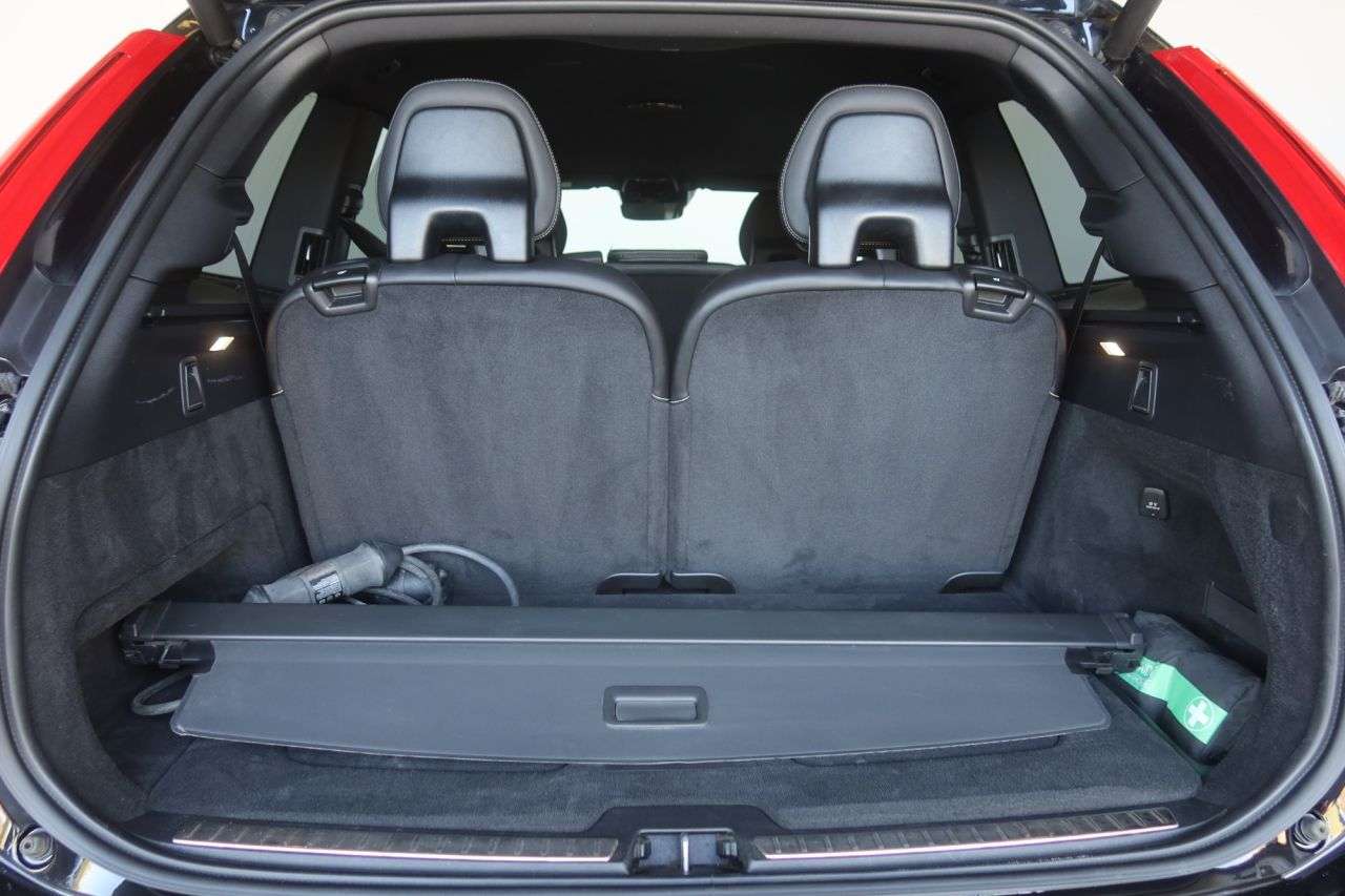 2021 VOLVO XC90 2021 VOLVO XC90