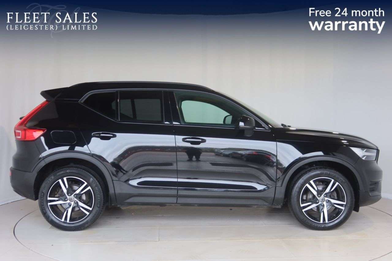 A 2021 VOLVO XC40 1.5 T3 R-Design SUV 5dr Petrol Auto Euro 6 (s/s) (163 ps) FIXED TOWBAR A 2021 VOLVO XC40 1.5 T3 R-Design SUV 5dr Petrol Auto Euro 6 (s/s) (163 ps) FIXED TOWBAR