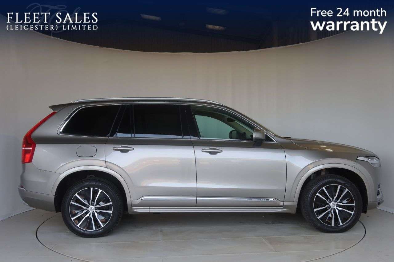 A 2021 VOLVO XC90 2.0h T8 Recharge 11.6kWh Inscription Expression SUV 5dr Petrol Plug-in Hybr A 2021 VOLVO XC90 2.0h T8 Recharge 11.6kWh Inscription Expression SUV 5dr Petrol Plug-in Hybr