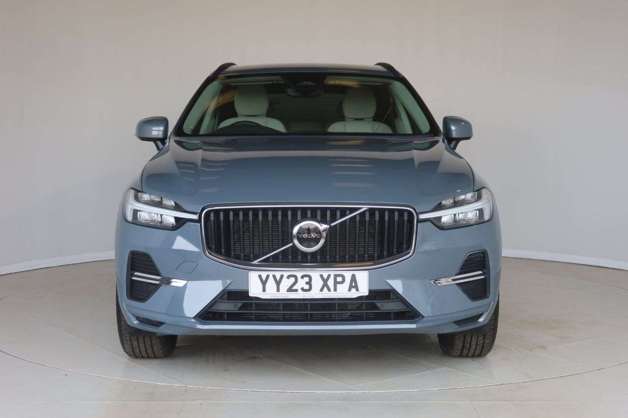 2023 VOLVO XC60 2023 VOLVO XC60