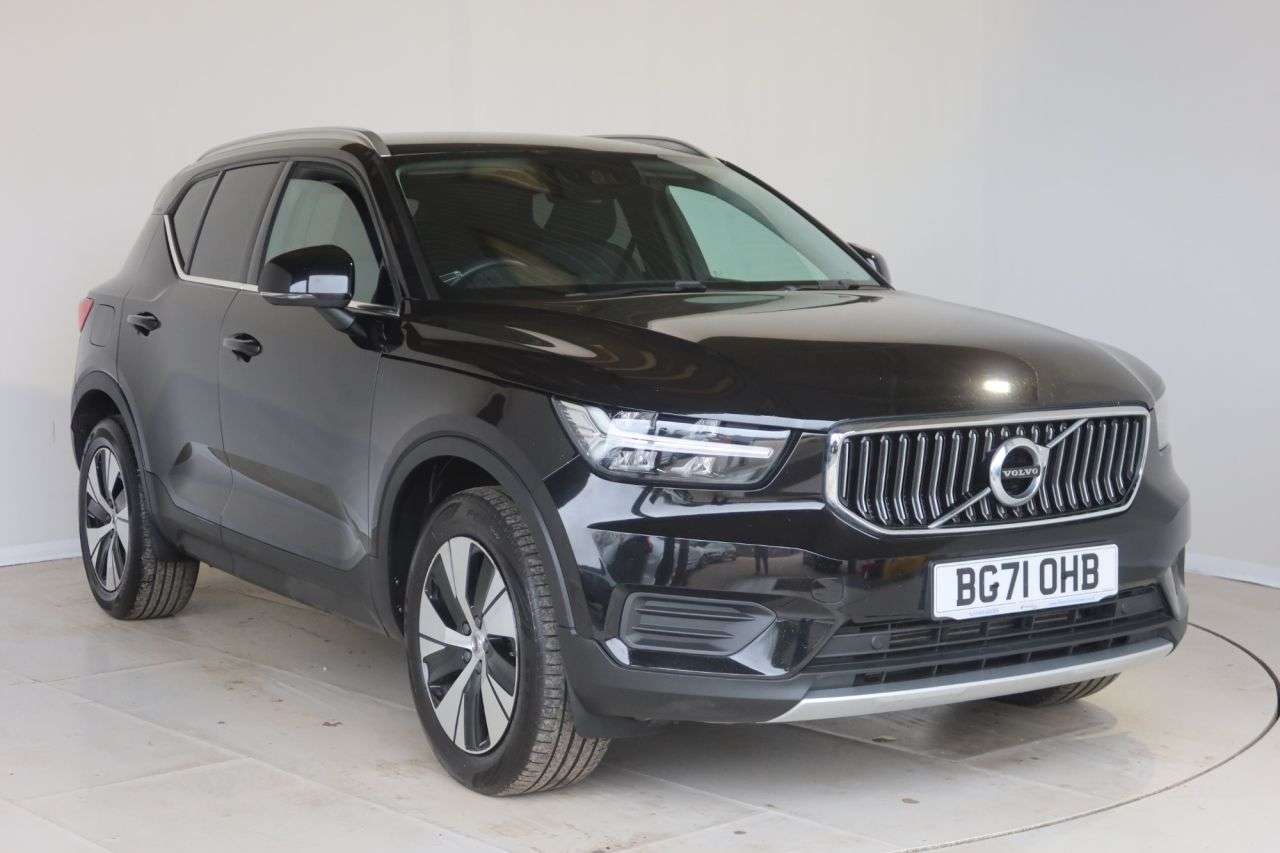 2021 VOLVO XC40 2021 VOLVO XC40