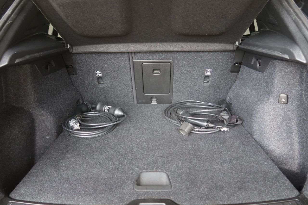 2021 VOLVO XC40 2021 VOLVO XC40