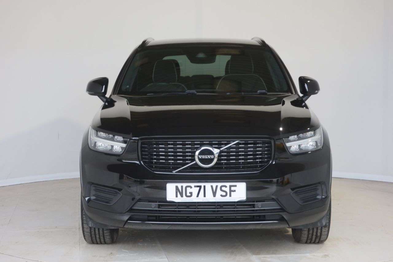 2022 VOLVO XC40 2022 VOLVO XC40