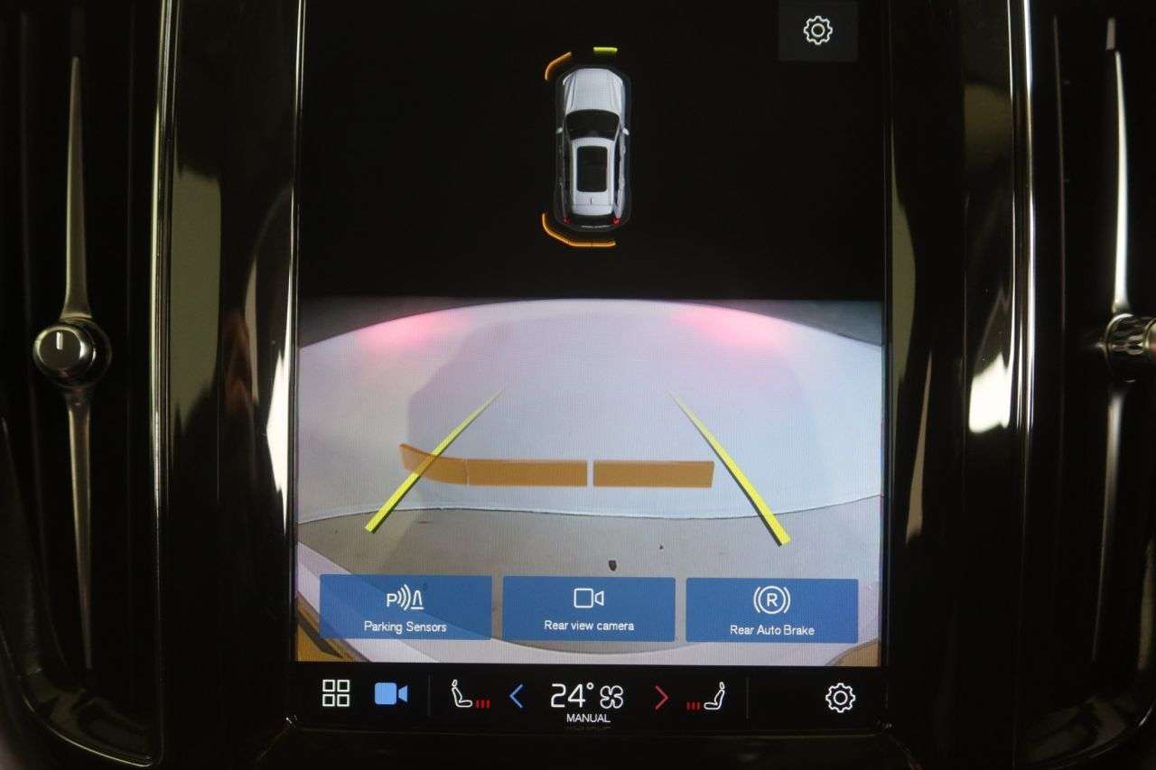 2022 VOLVO XC60 2022 VOLVO XC60