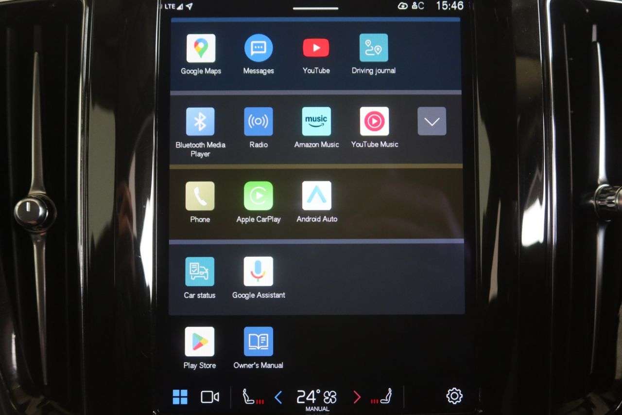 2022 VOLVO XC60 2022 VOLVO XC60