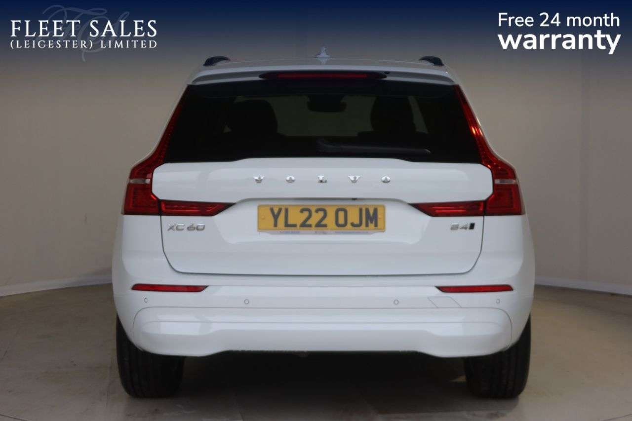 A 2022 VOLVO XC60 2.0 B4 MHEV Momentum SUV 5dr Diesel Hybrid Auto AWD Euro 6 (s/s) (197 ps) A A 2022 VOLVO XC60 2.0 B4 MHEV Momentum SUV 5dr Diesel Hybrid Auto AWD Euro 6 (s/s) (197 ps) A