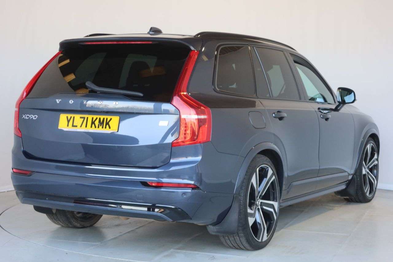 2022 VOLVO XC90 2022 VOLVO XC90