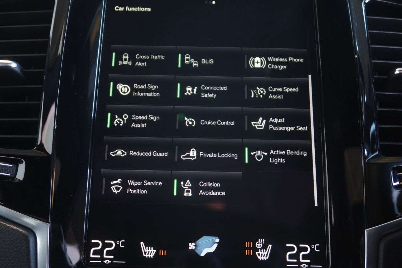 2022 VOLVO XC90 2022 VOLVO XC90