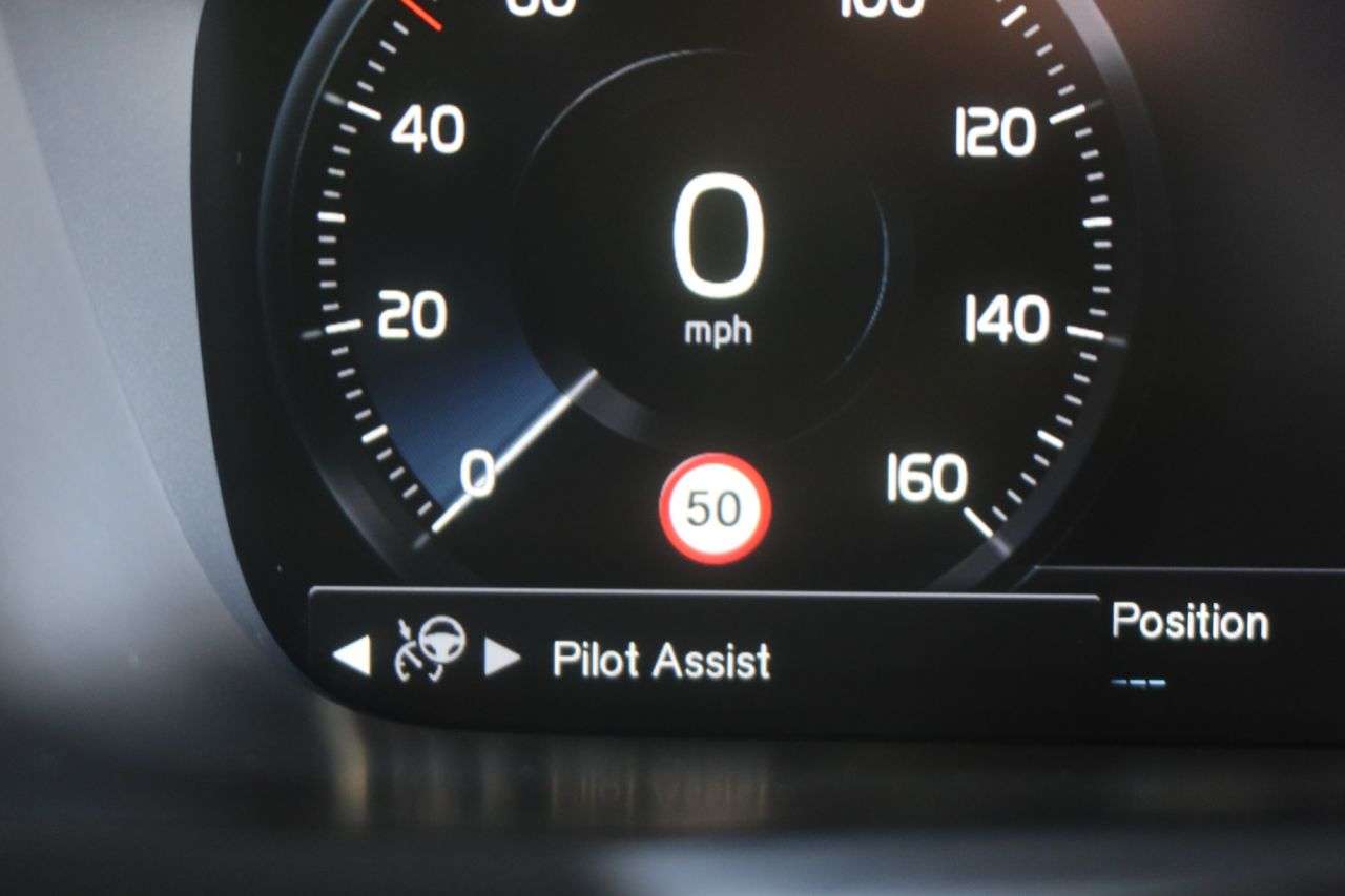 2022 VOLVO XC90 2022 VOLVO XC90