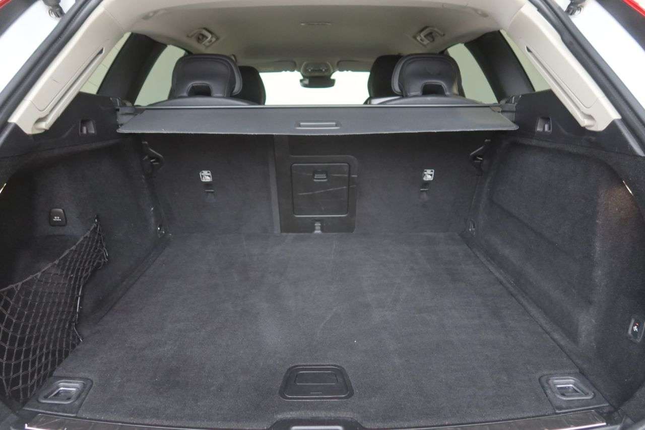 2021 VOLVO XC60 2021 VOLVO XC60