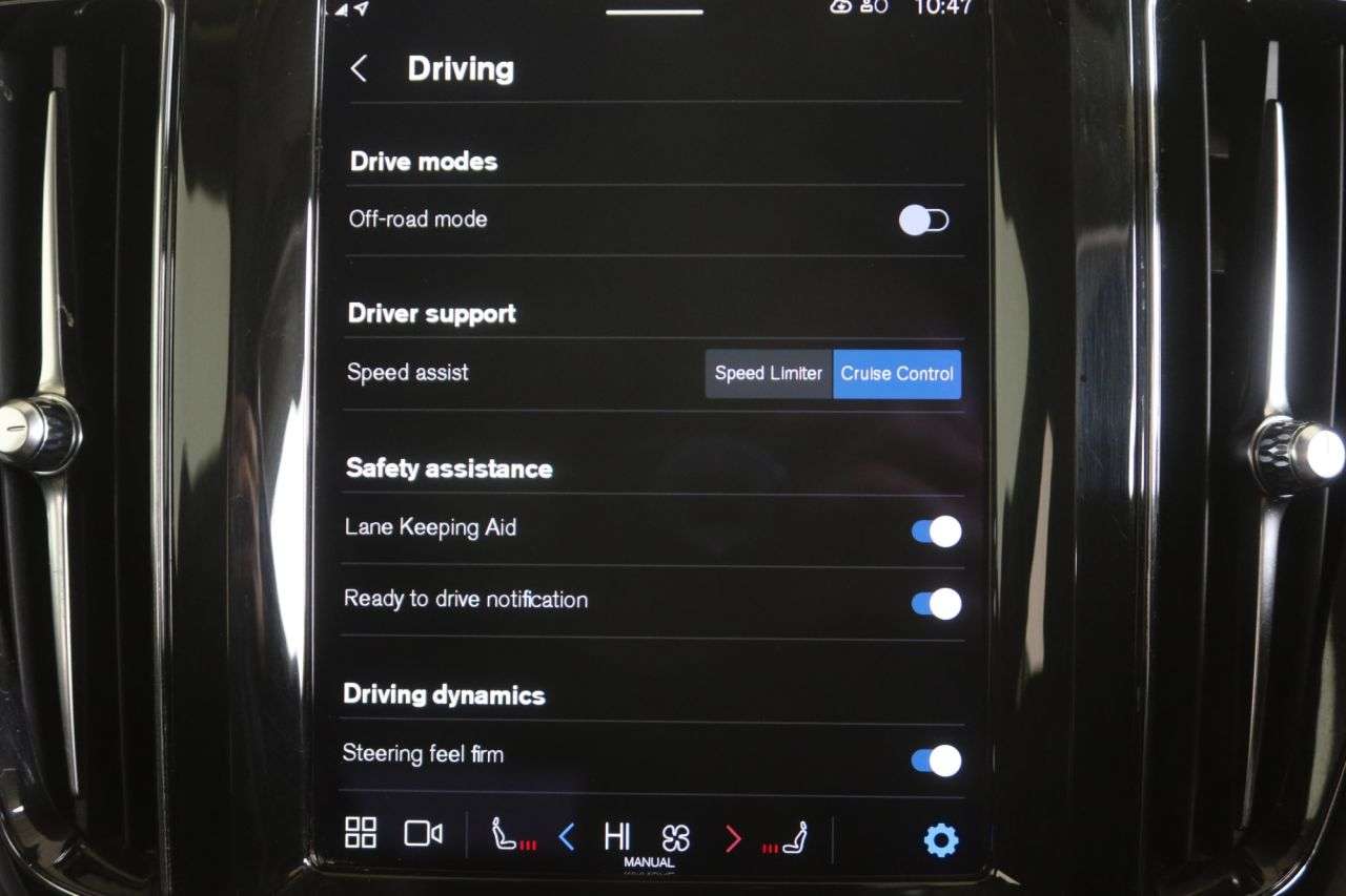 2021 VOLVO XC60 2021 VOLVO XC60