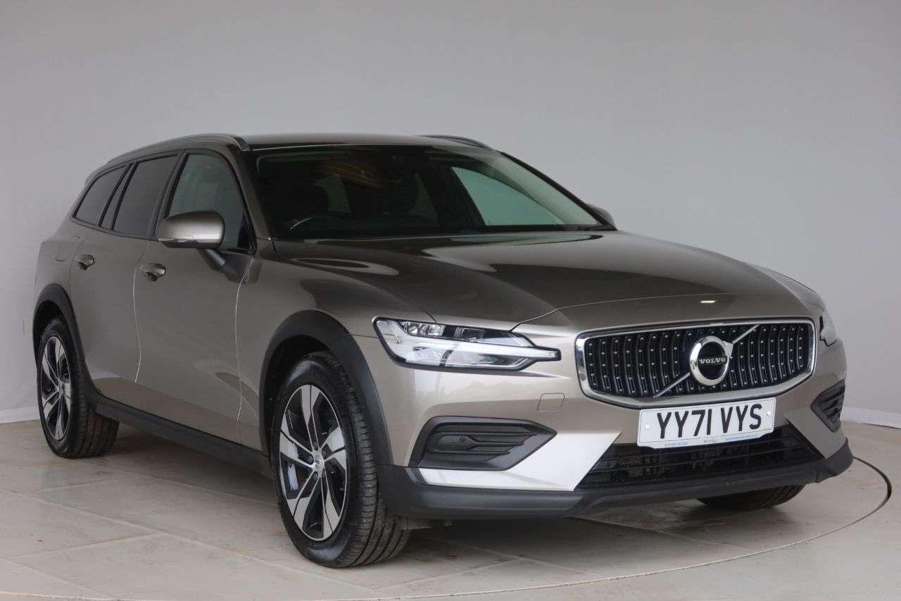 2021 VOLVO V60 CROSS COUNTRY 2021 VOLVO V60 CROSS COUNTRY
