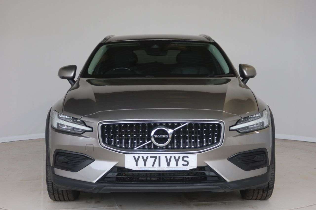 2021 VOLVO V60 CROSS COUNTRY 2021 VOLVO V60 CROSS COUNTRY