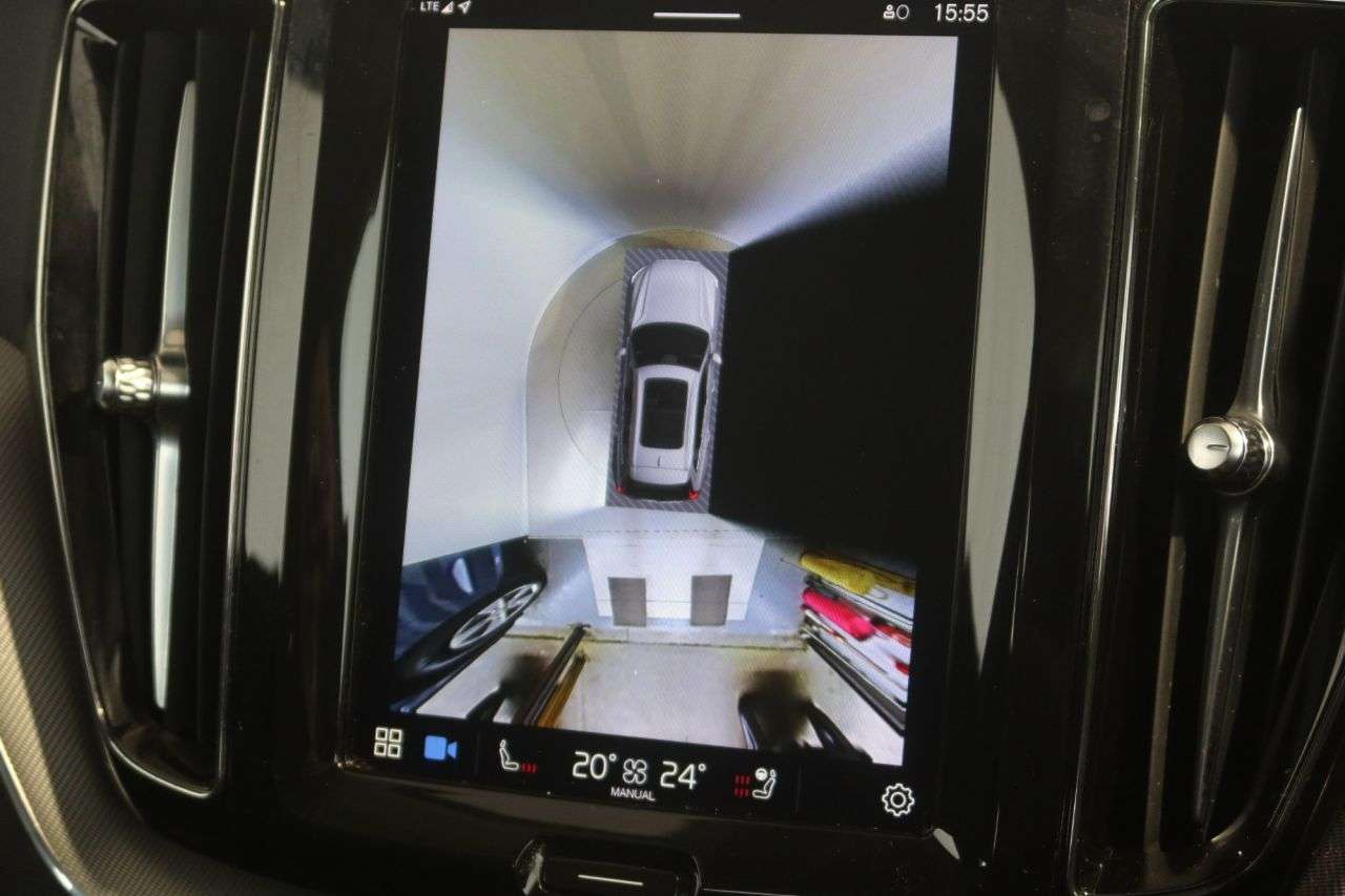 2023 VOLVO XC60 2023 VOLVO XC60