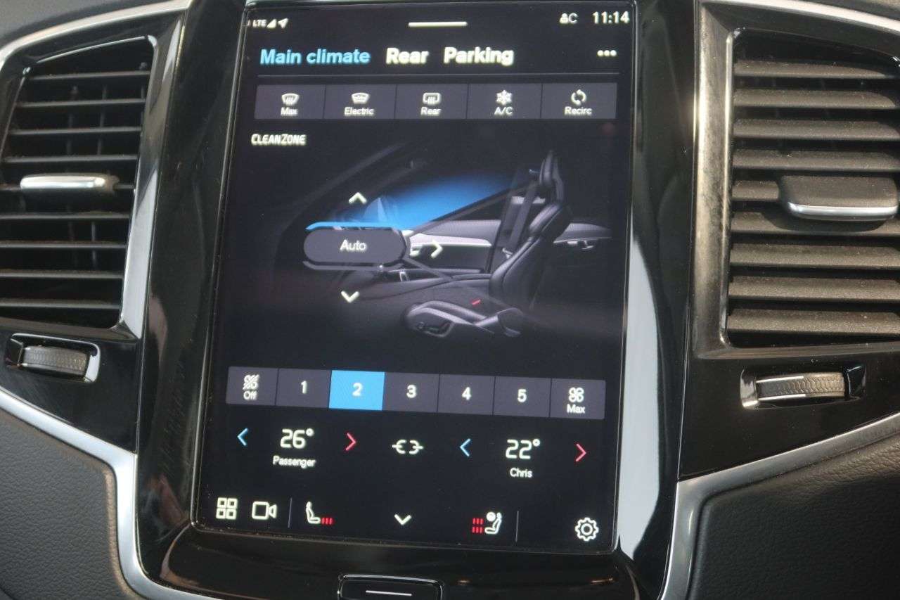 2023 VOLVO XC90 2023 VOLVO XC90