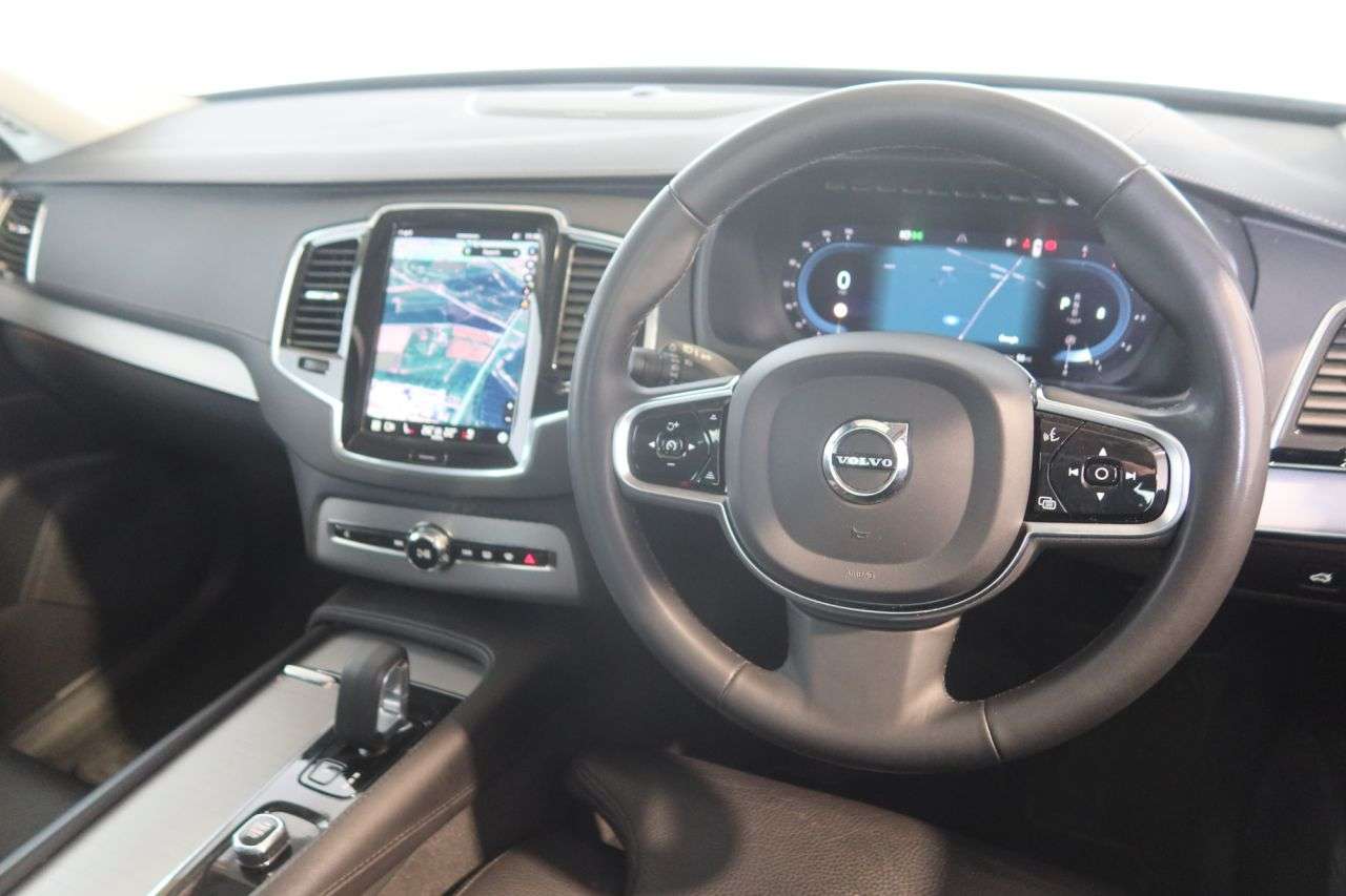 2023 VOLVO XC90 2023 VOLVO XC90