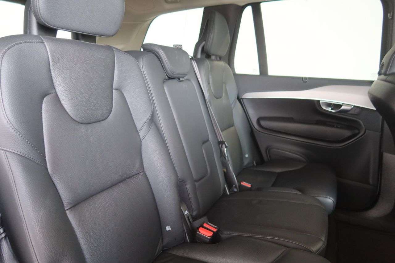 2023 VOLVO XC90 2023 VOLVO XC90