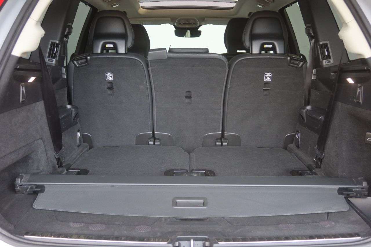 2023 VOLVO XC90 2023 VOLVO XC90