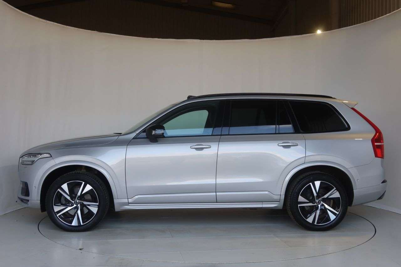 2023 VOLVO XC90 2023 VOLVO XC90