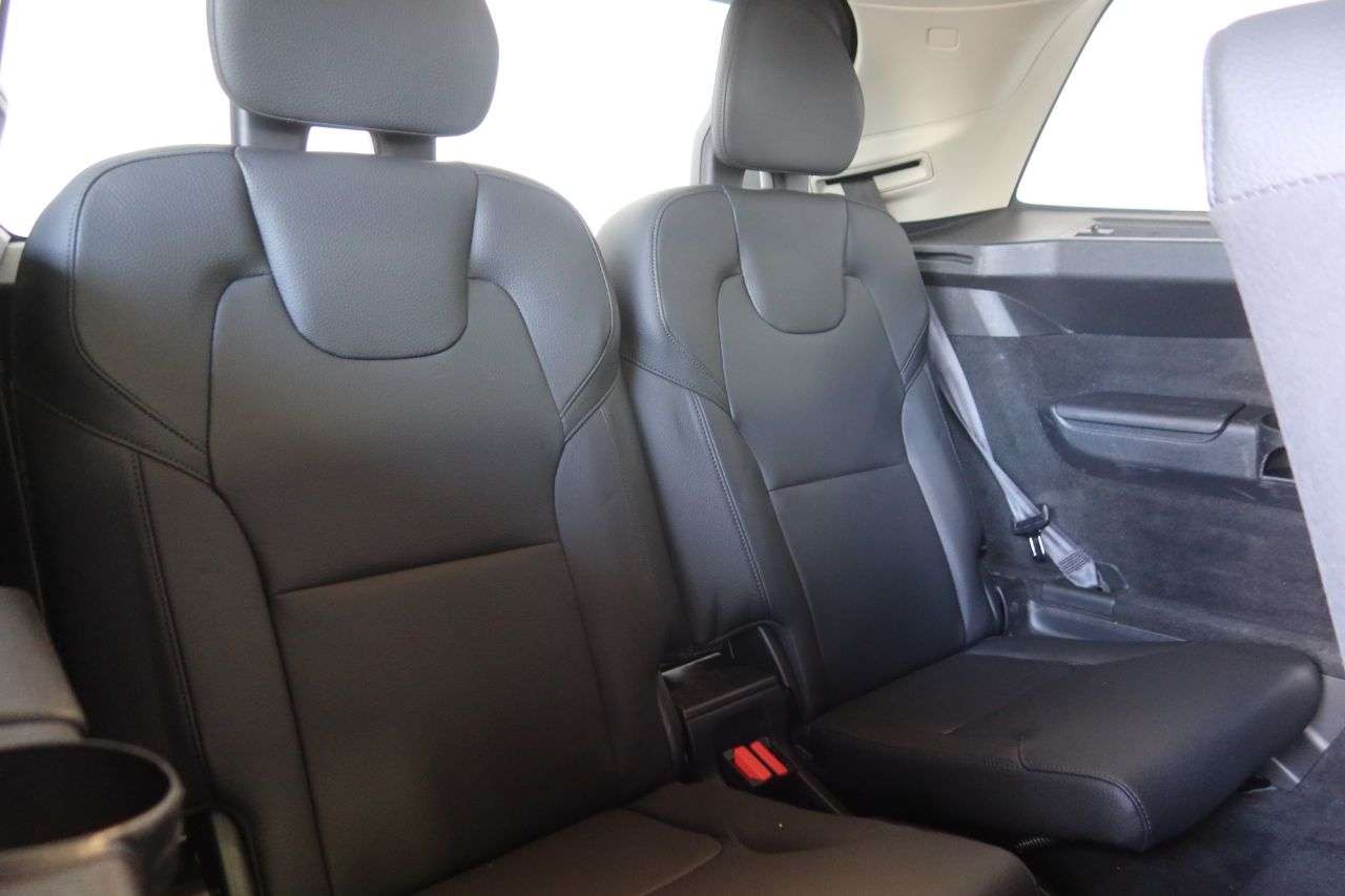 2023 VOLVO XC90 2023 VOLVO XC90