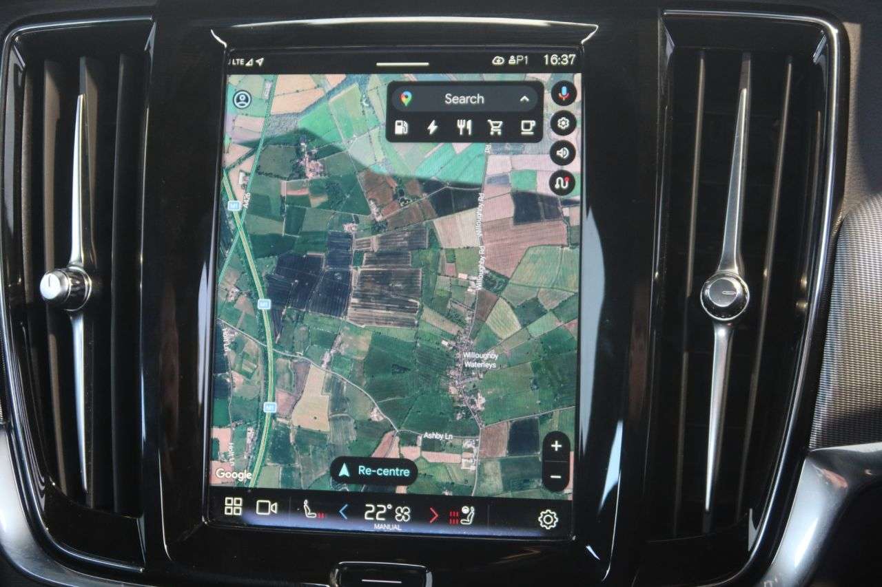 2021 VOLVO S90 2021 VOLVO S90