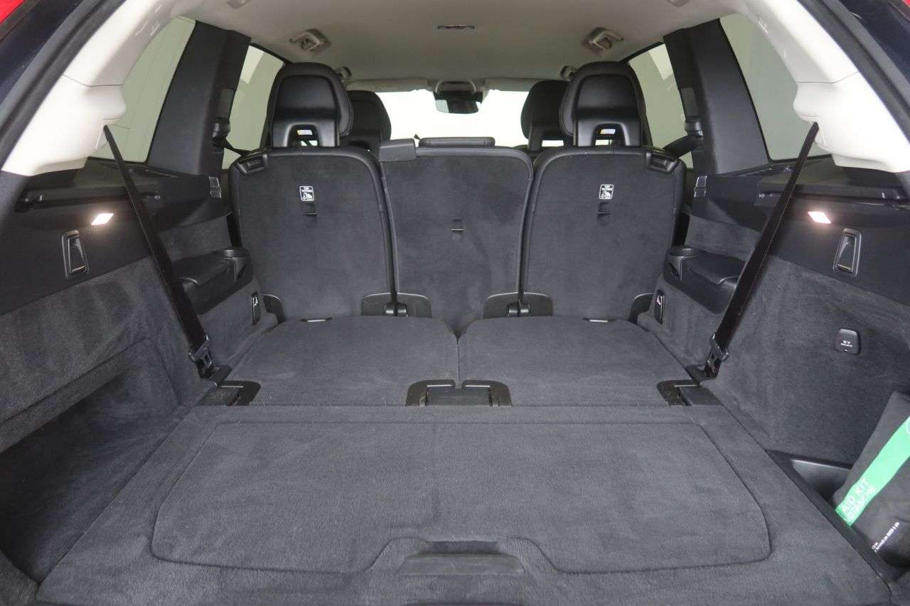 2021 VOLVO XC90 2021 VOLVO XC90