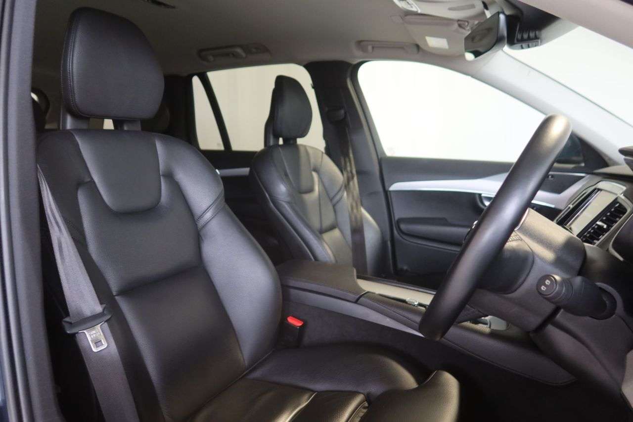 2021 VOLVO XC90 2021 VOLVO XC90