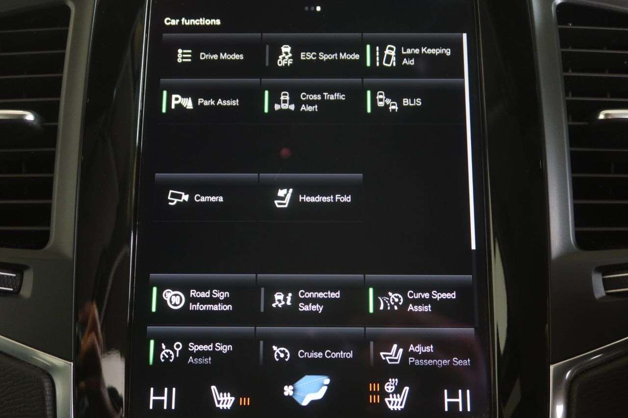 2021 VOLVO XC90 2021 VOLVO XC90