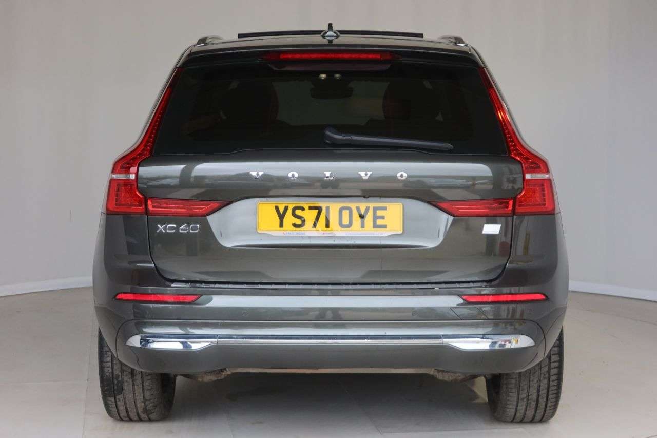 2022 VOLVO XC60 2022 VOLVO XC60