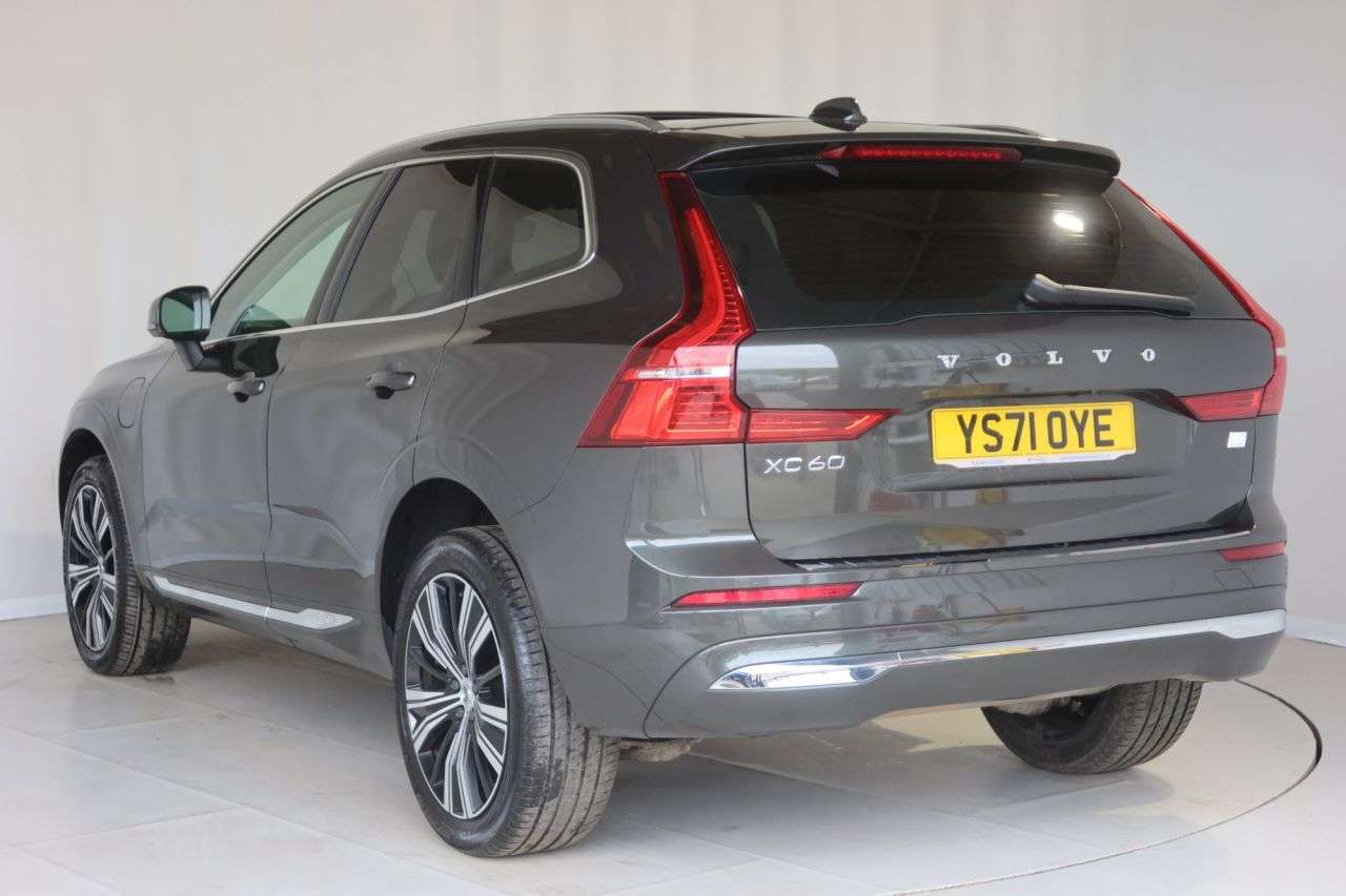 2022 VOLVO XC60 2022 VOLVO XC60