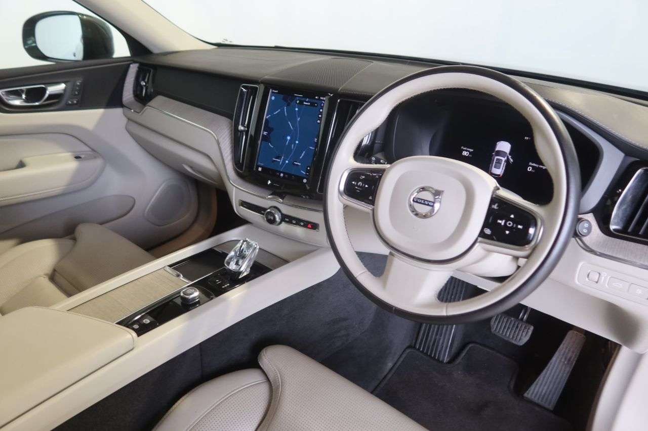 2022 VOLVO XC60 2022 VOLVO XC60