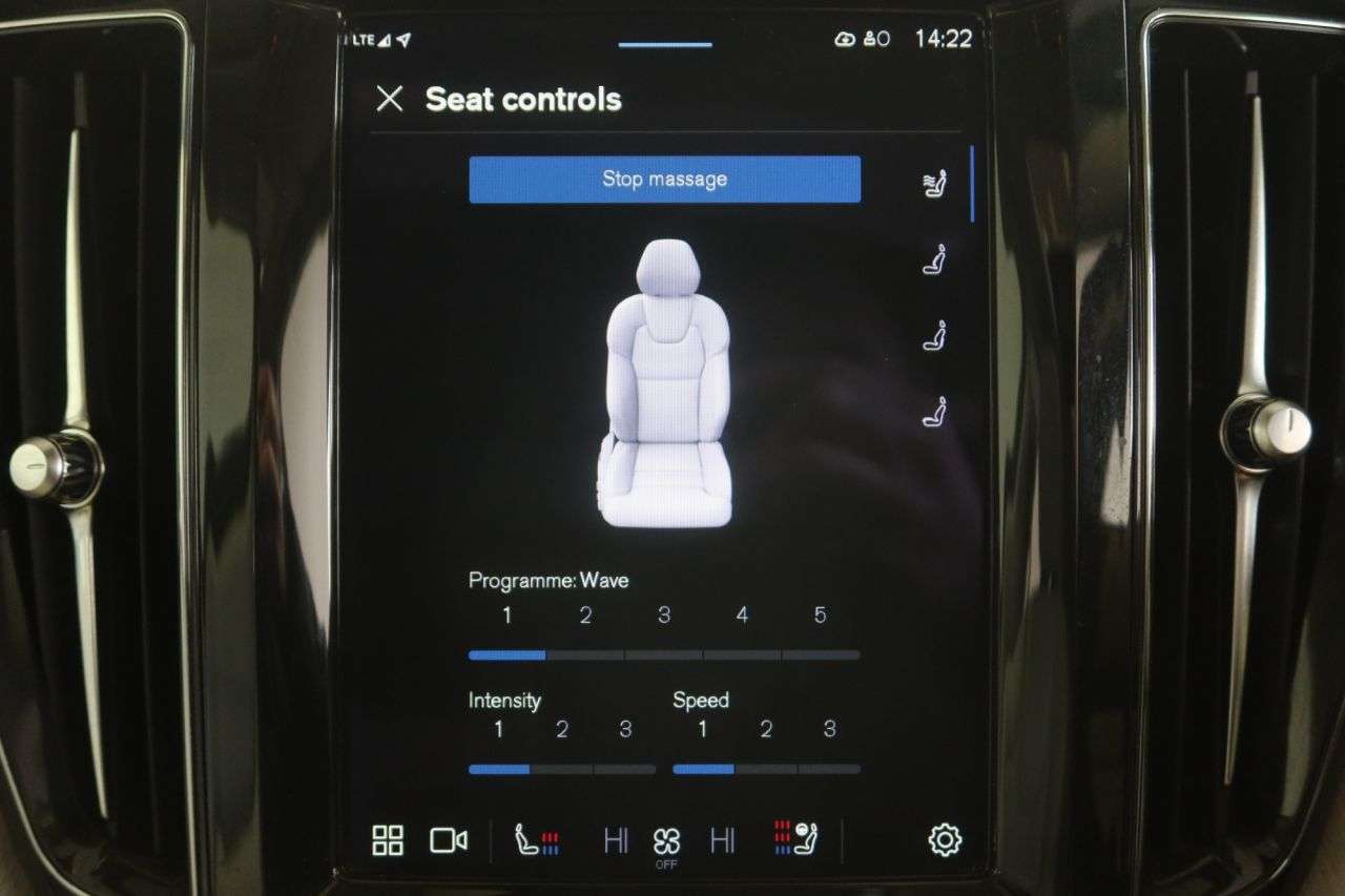 2022 VOLVO XC60 2022 VOLVO XC60