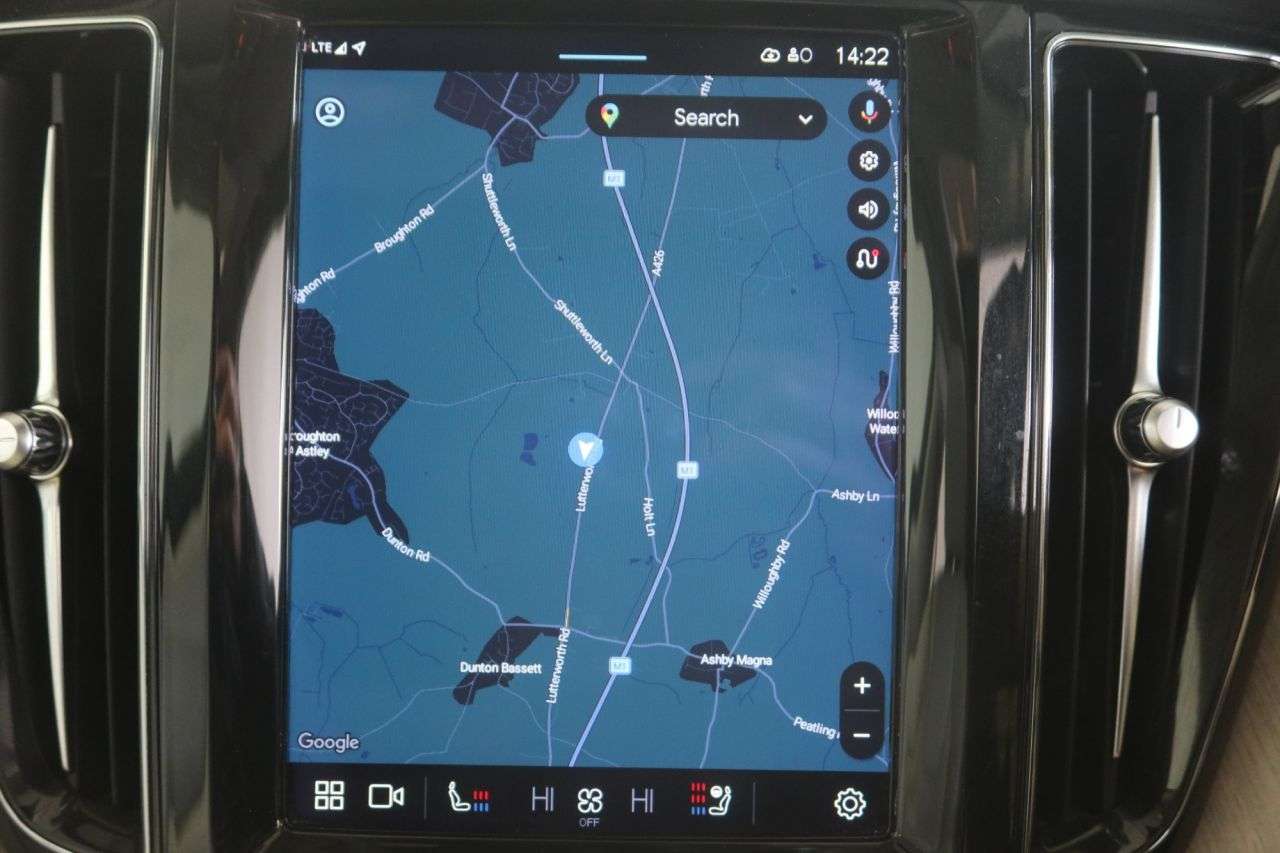 2022 VOLVO XC60 2022 VOLVO XC60