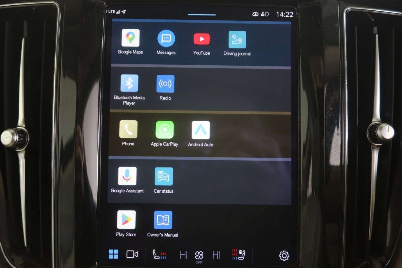 2022 VOLVO XC60 2022 VOLVO XC60