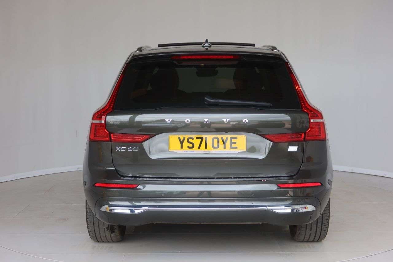 2022 VOLVO XC60 2022 VOLVO XC60