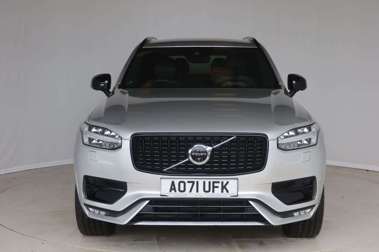 A 2021 VOLVO XC90 2.0 B5 MHEV R-Design Pro SUV 5dr Diesel Hybrid Auto 4WD Euro 6 (s/s) (235 p A 2021 VOLVO XC90 2.0 B5 MHEV R-Design Pro SUV 5dr Diesel Hybrid Auto 4WD Euro 6 (s/s) (235 p