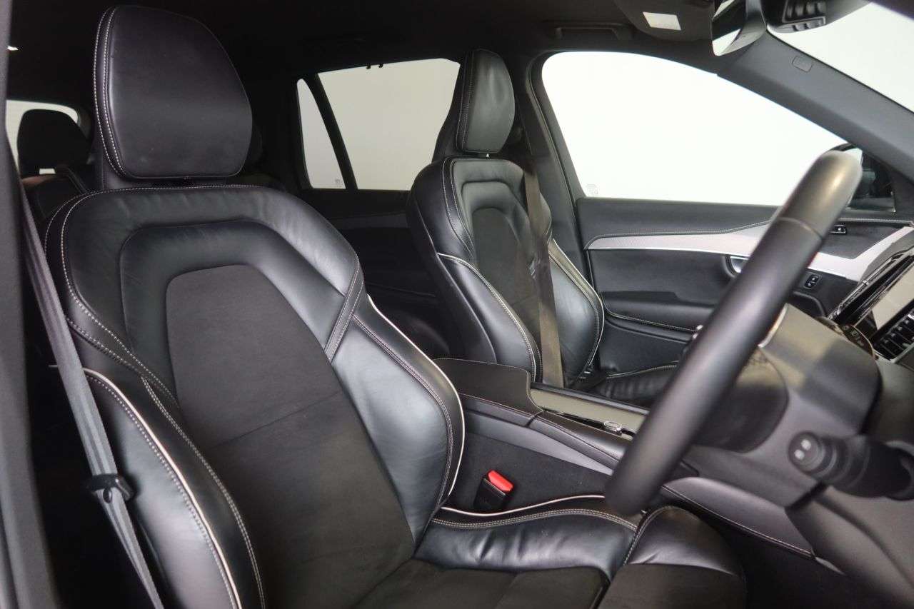 2021 VOLVO XC90 2021 VOLVO XC90