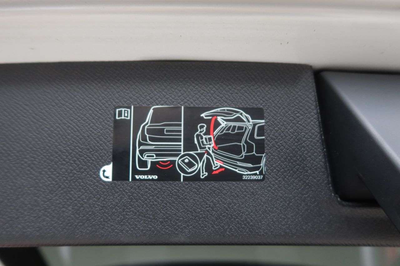 2021 VOLVO XC90 2021 VOLVO XC90