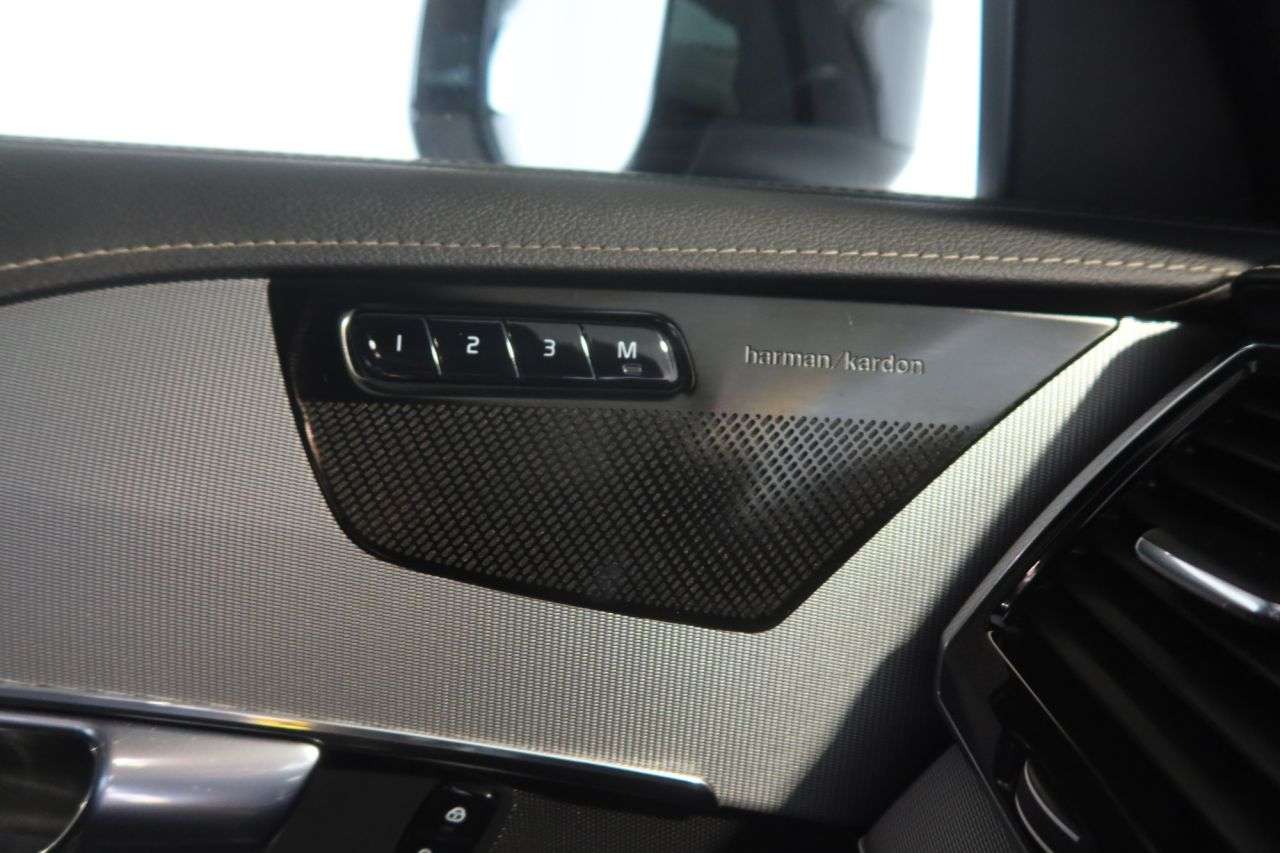 2021 VOLVO XC90 2021 VOLVO XC90