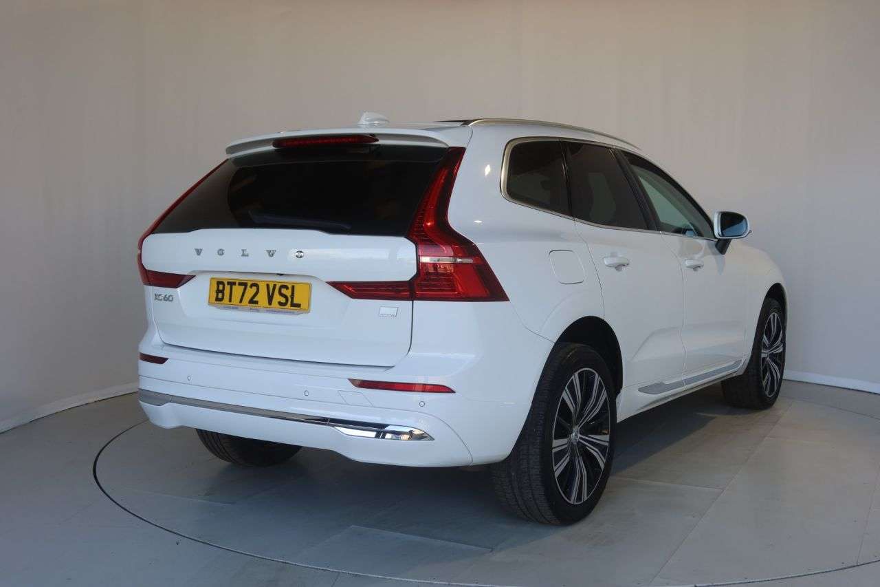 2022 VOLVO XC60 2022 VOLVO XC60