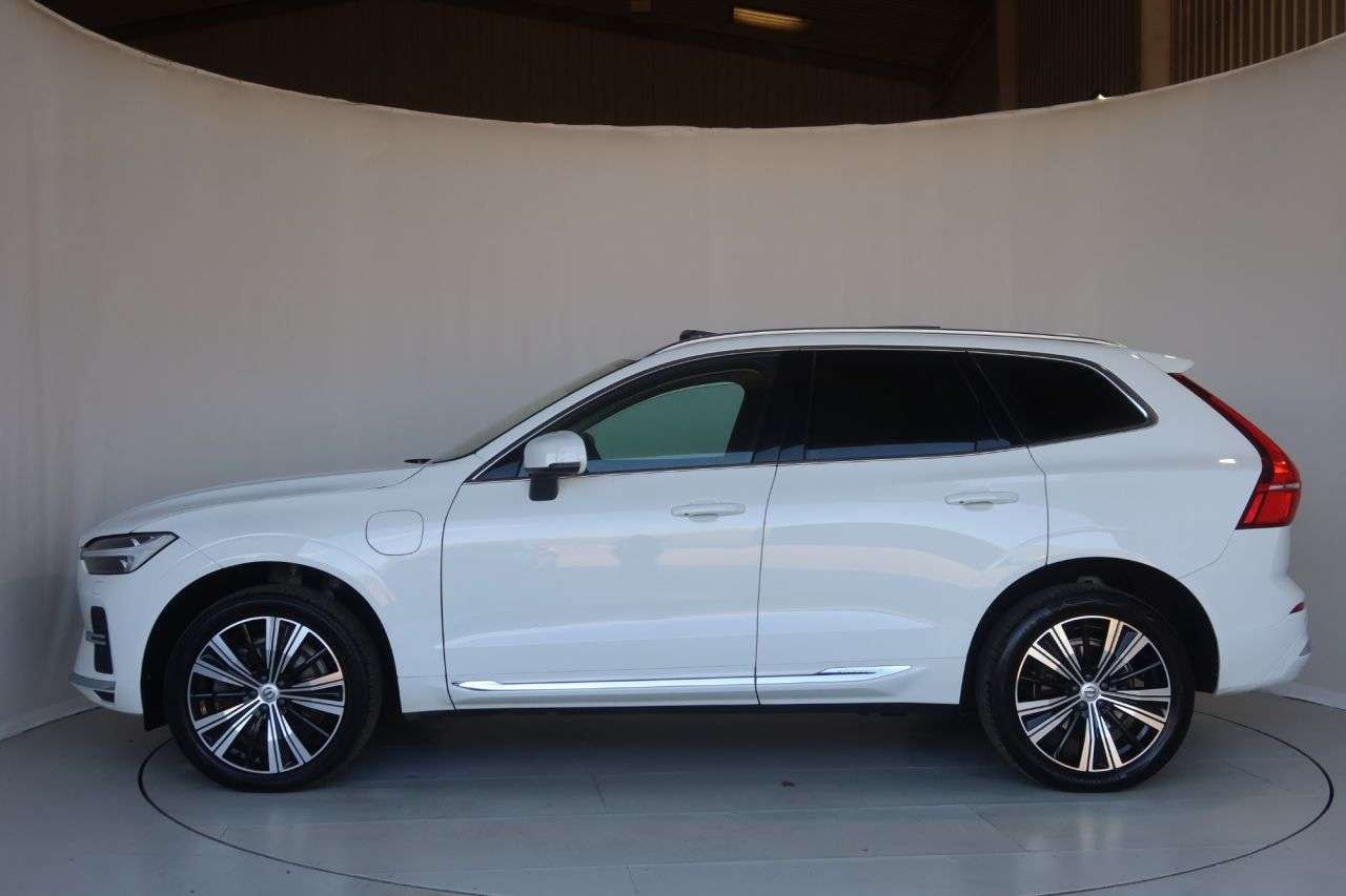 2022 VOLVO XC60 2022 VOLVO XC60