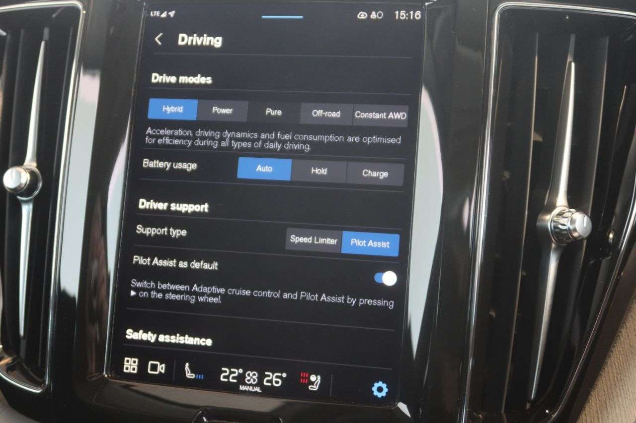 2022 VOLVO XC60 2022 VOLVO XC60